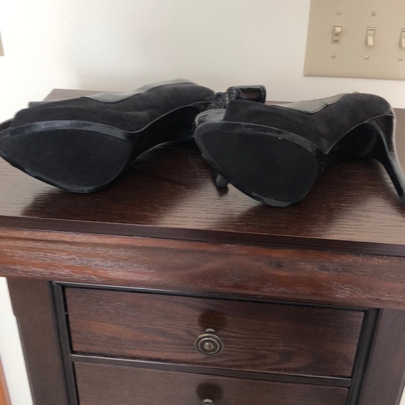 Nine West 4.5 “ heels - Picture 4 of 4